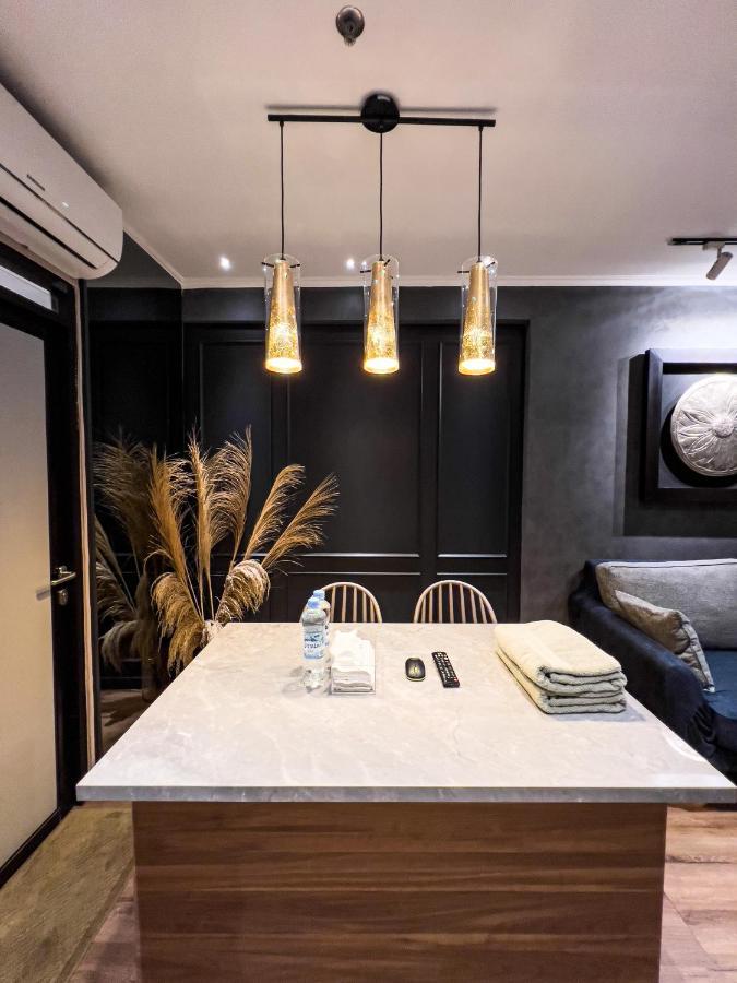 R30 Apartemen Gateway Pasteur 2Br Daymentroom Bandung Exteriér fotografie